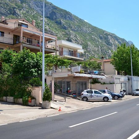 Apartments Kaludjerovic Kotor Exteriör bild