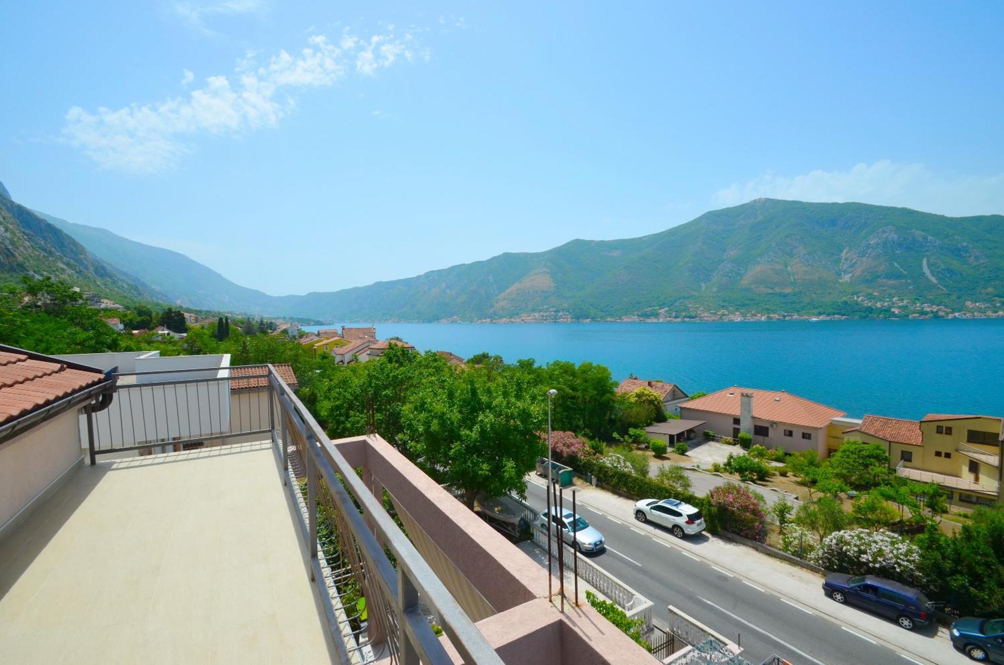 Apartments Kaludjerovic Kotor Rum bild